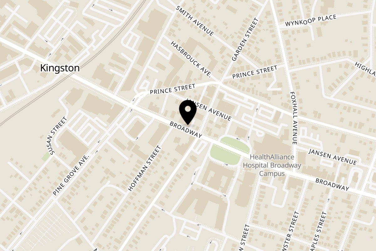 Map showing the location of Joe Beez Kingston on 456 Broadway in Kingston